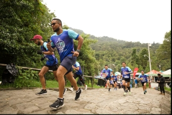 Sube Monserrate 2025