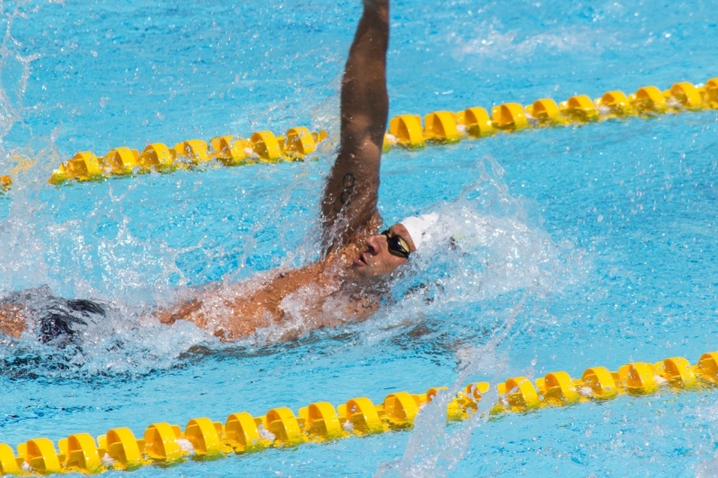 El nadador Omar Pinzón en competencia. Foto de archivo.
