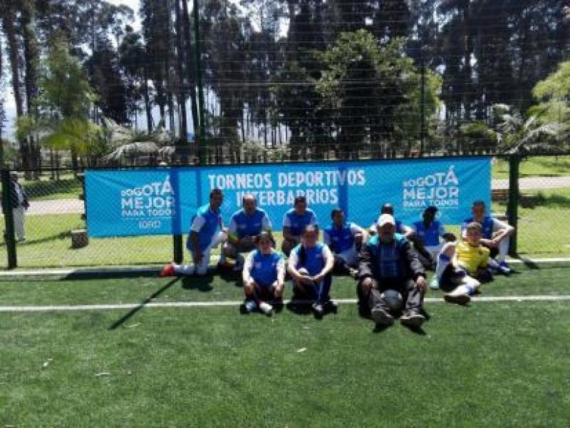 Equipo masculino de fútbol