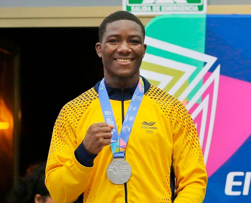 Jonathan Arboleda se quedó con la medalla de plata en los 71 kgs del boxeo. Foto cortesía COC.